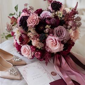 fwthumbpink and burgundy bridal bouquet.jpg